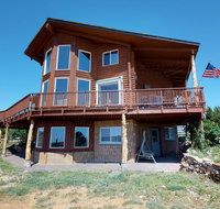 Juniper Ridge Family Cabin - Accommodation Seattle