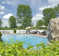 The Essex Resort - Accommodation Seattle