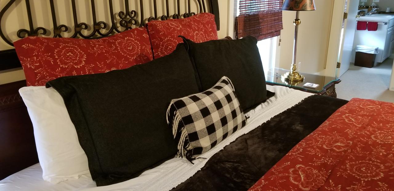 Inn At Clearwater Pond - thumb 37