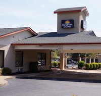 Days Inn & Suites by Wyndham Colonial - Accommodation Seattle