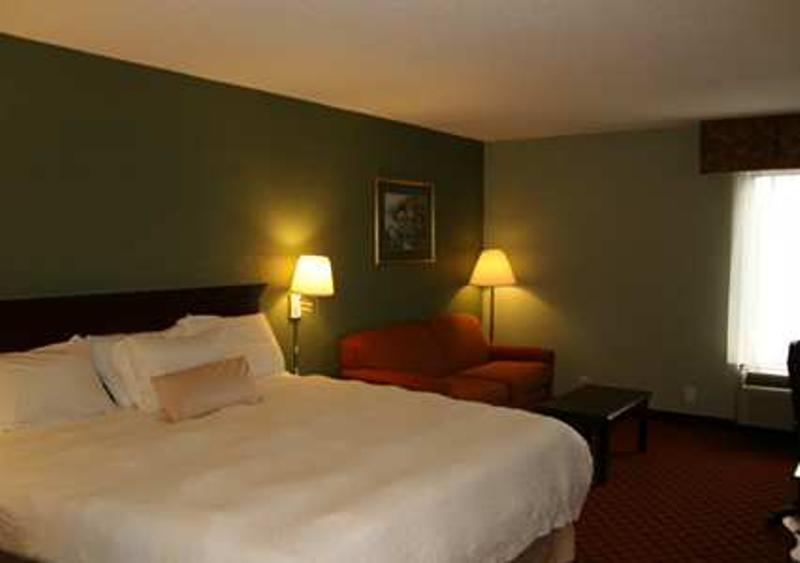 Hampton Inn - Hillsville - thumb 10