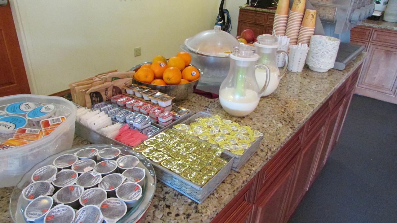 FairBridge Inn & Suites - thumb 14