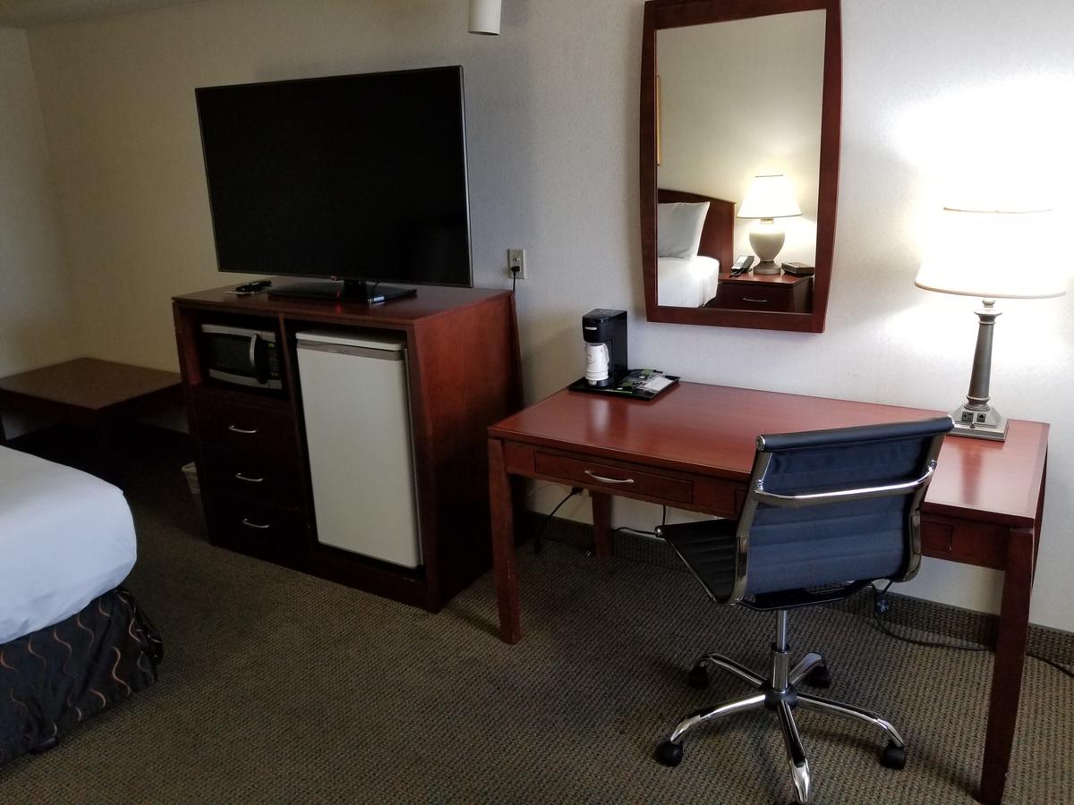 Shilo Inn & Suites Tacoma - thumb 5