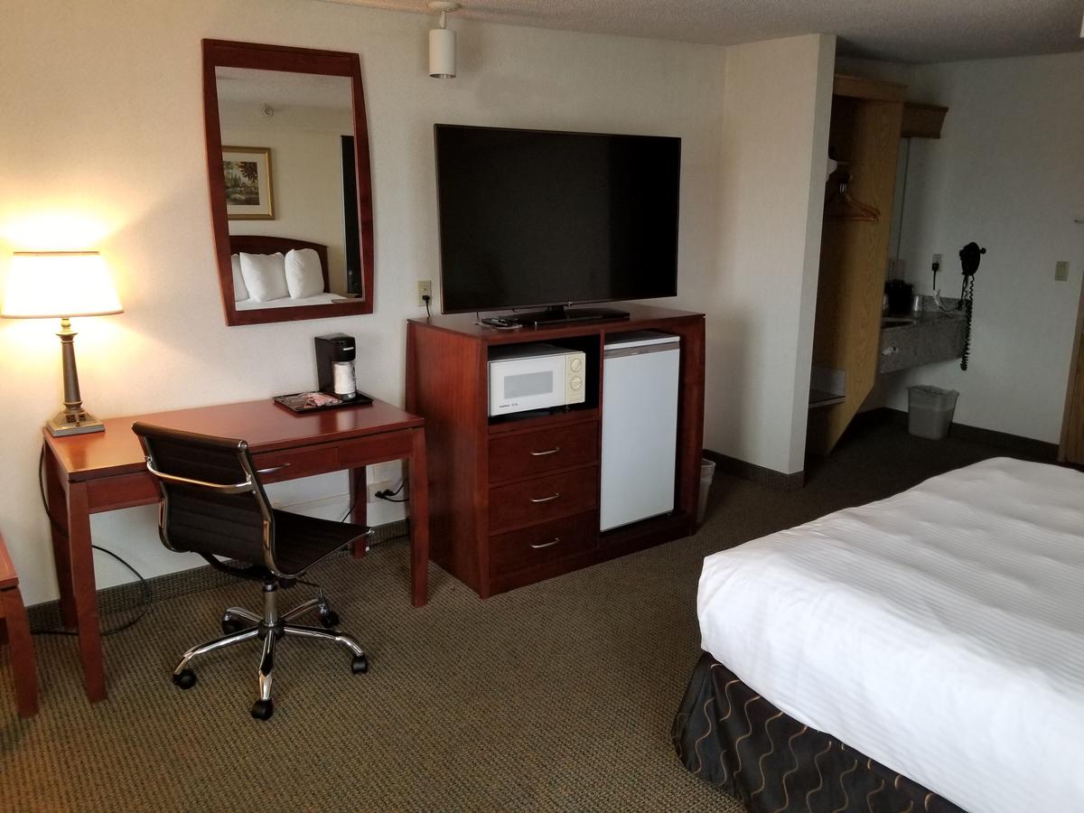 Shilo Inn & Suites Tacoma - thumb 4