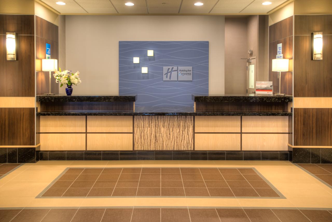 Holiday Inn Express & Suites Tacoma Downtown - thumb 21