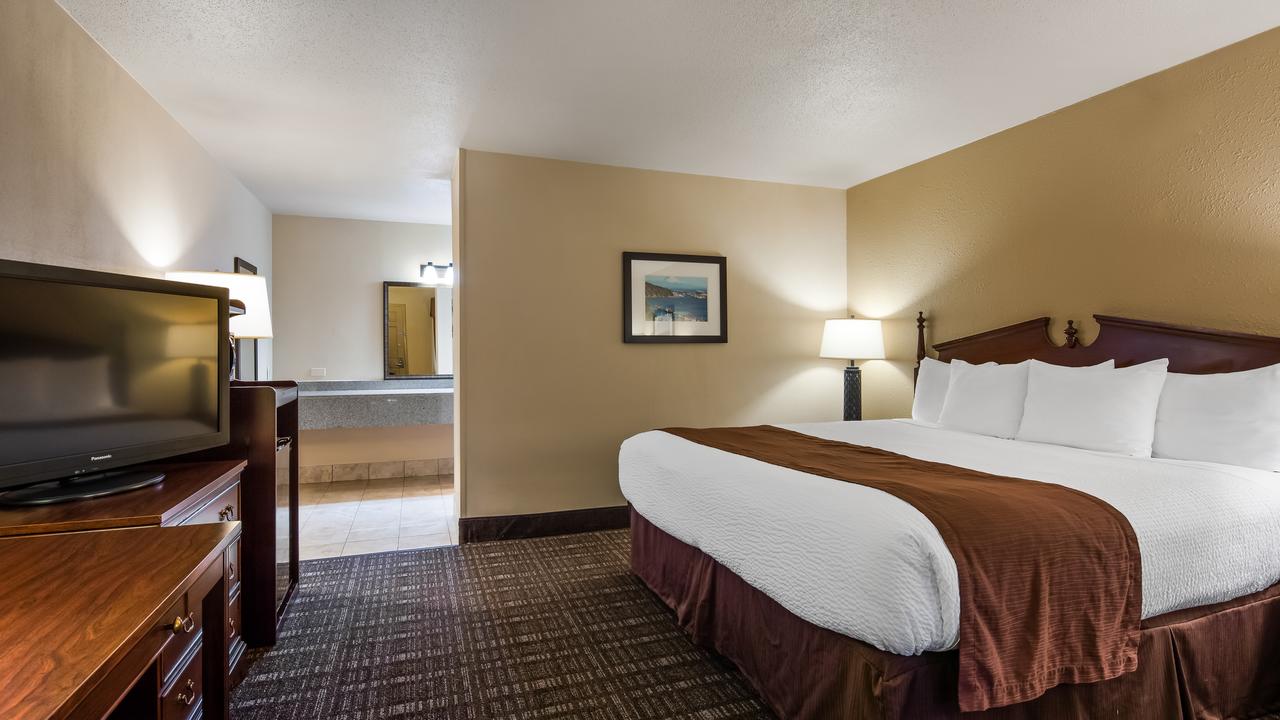 Best Western Lakewood - thumb 17