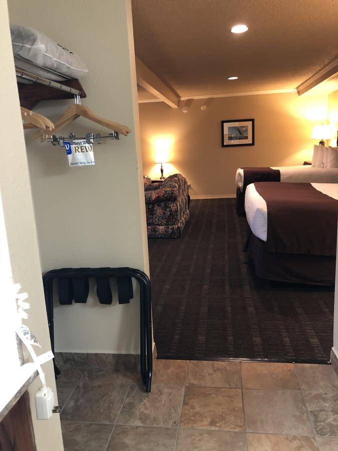 Best Western Lakewood - thumb 35