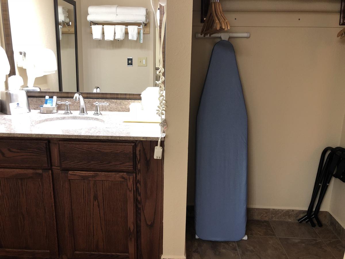 Best Western Lakewood - thumb 36