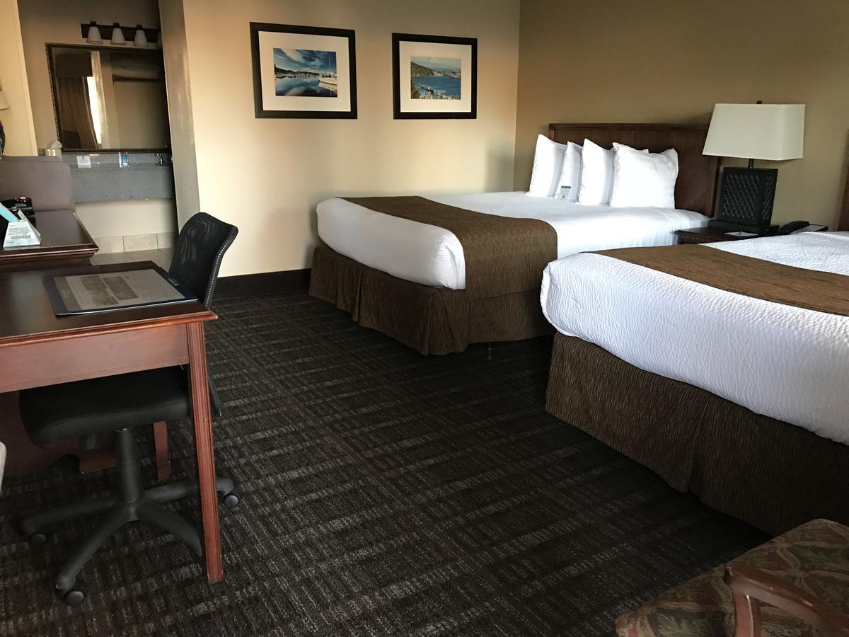 Best Western Lakewood - thumb 44