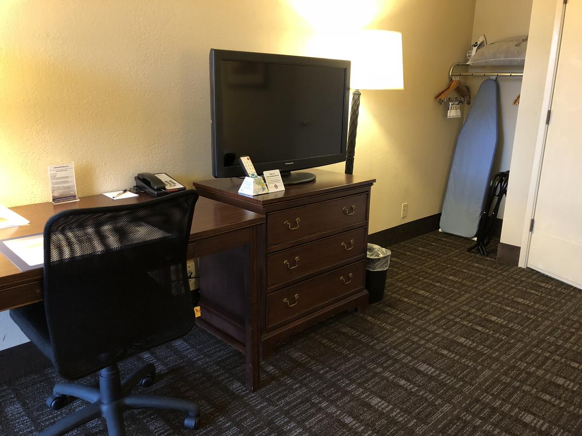 Best Western Lakewood - thumb 27