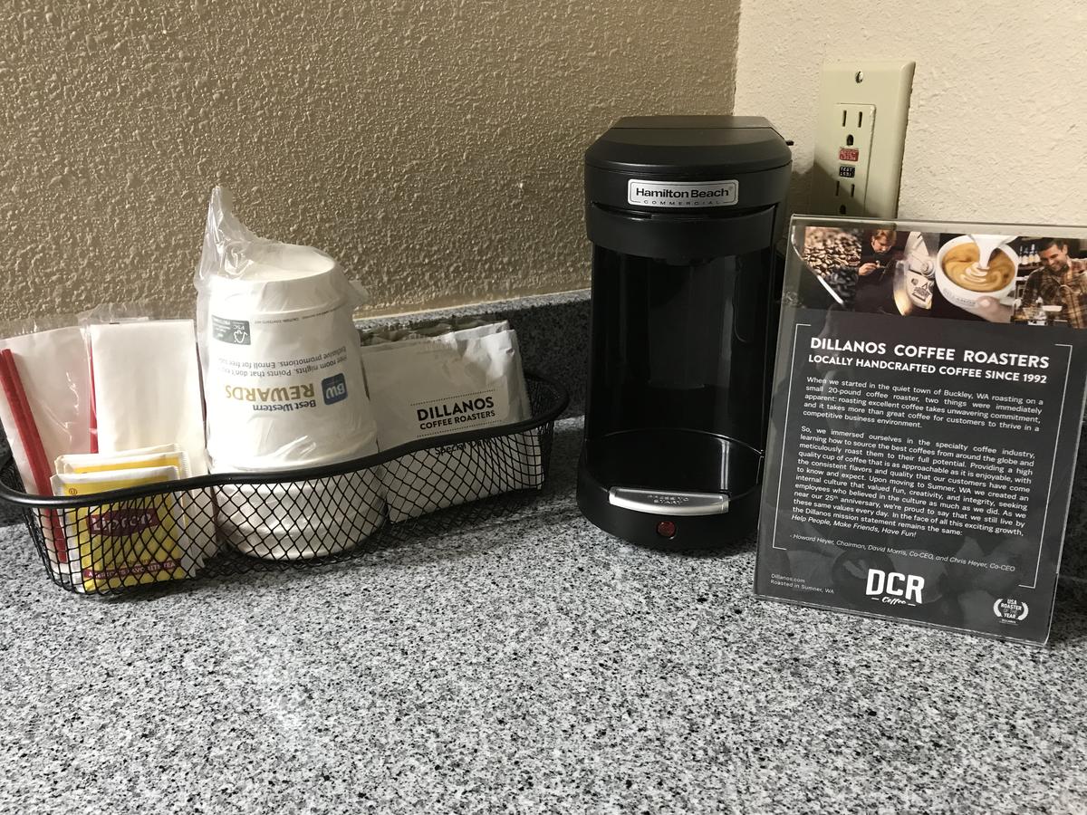 Best Western Lakewood - thumb 24
