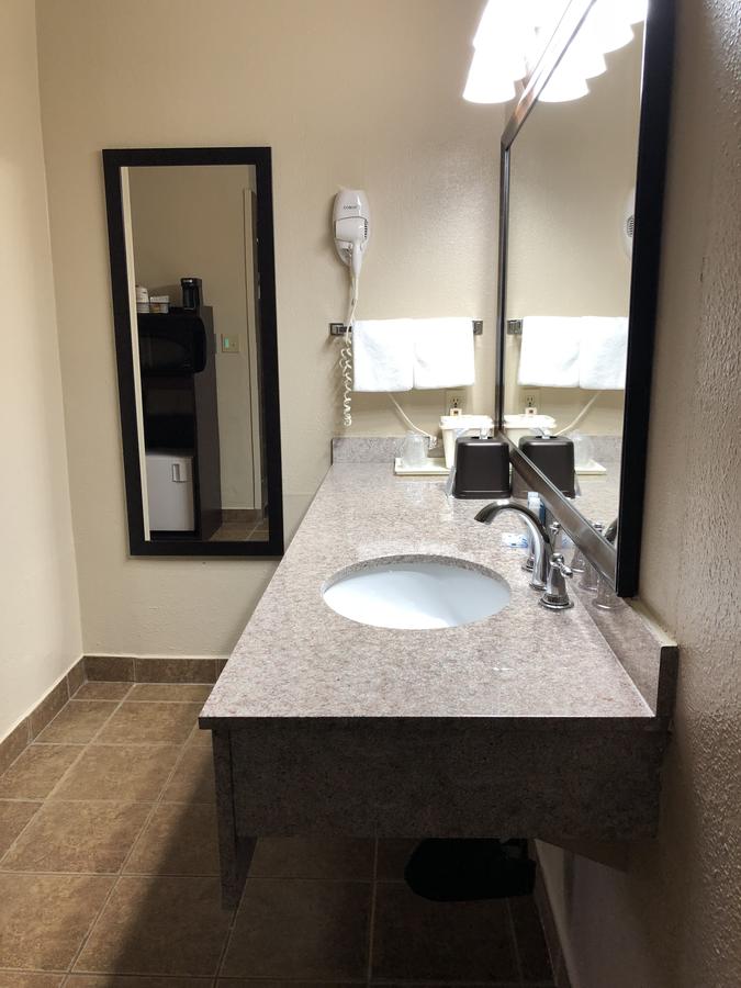 Best Western Lakewood - thumb 29