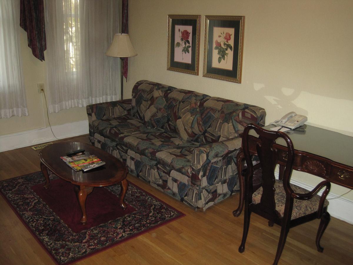 MarQueen Hotel - thumb 29