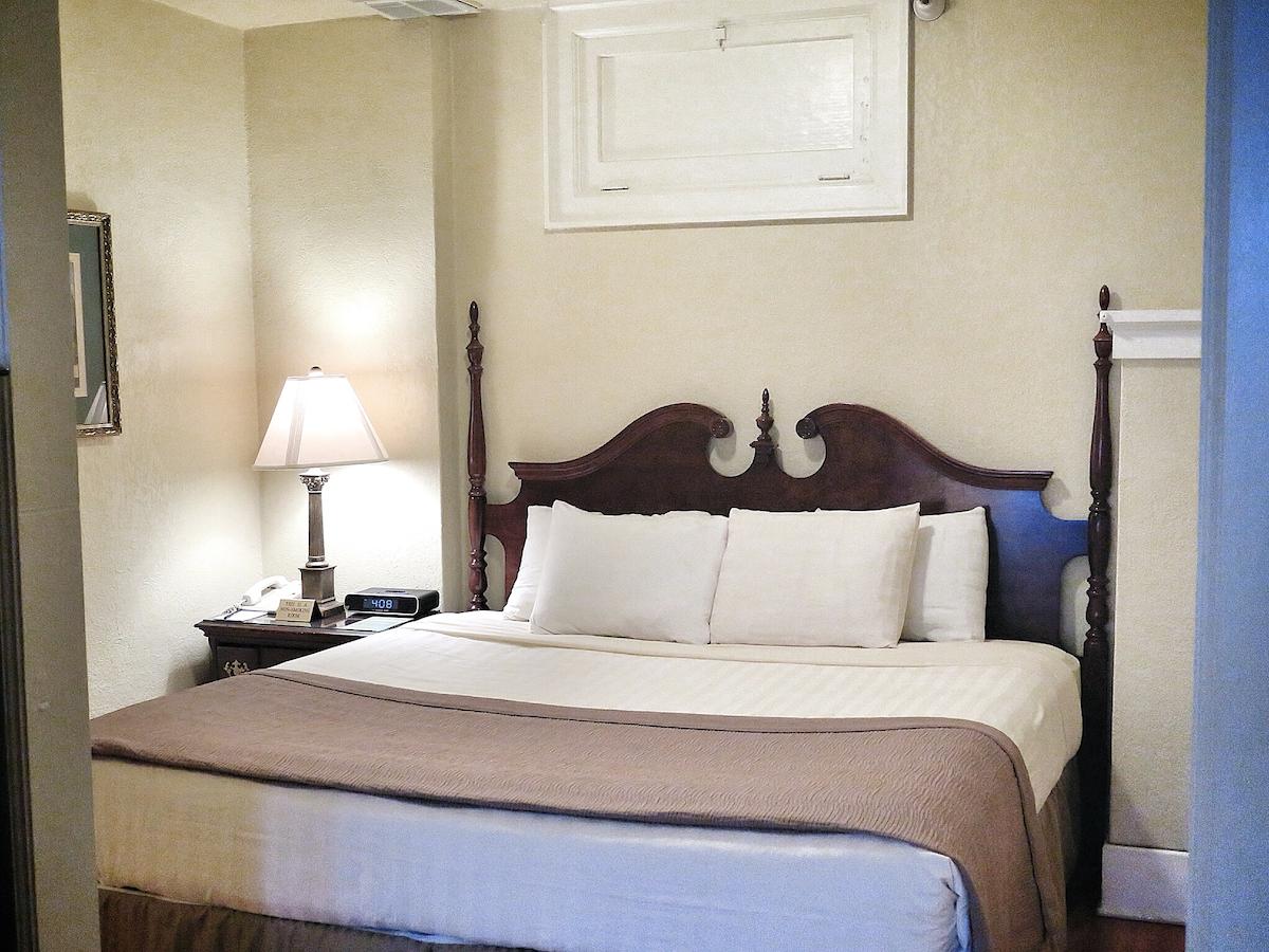 MarQueen Hotel - thumb 19