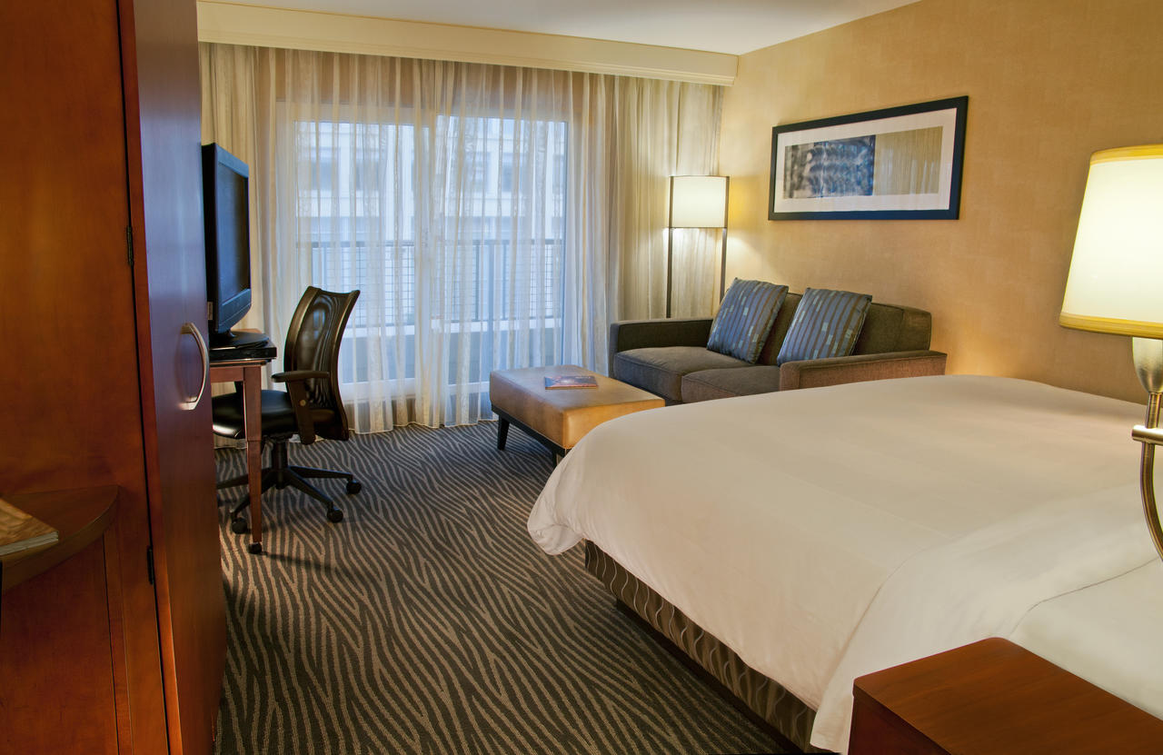 Courtyard By Marriott Seattle Bellevue/Downtown - thumb 10