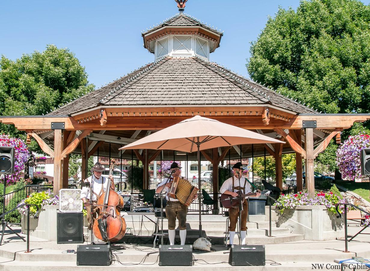 River Road Retreat - thumb 20