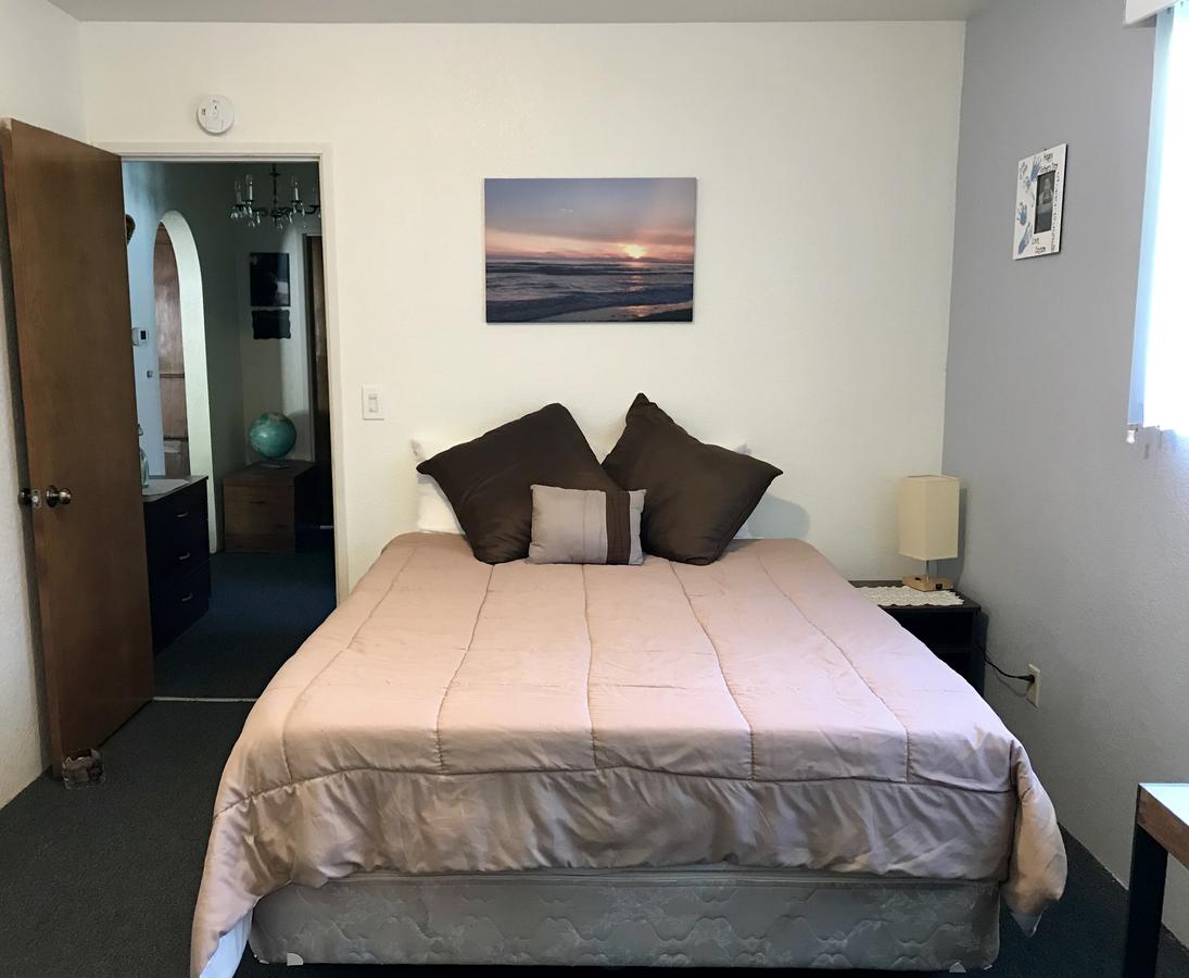 Leah's In Hoquiam - thumb 42