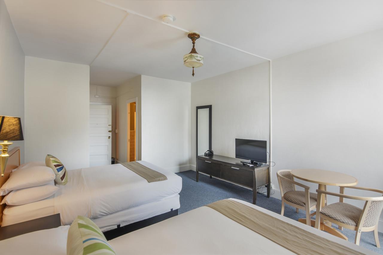 Moore Hotel - thumb 5