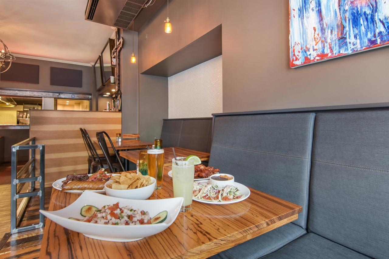 Moore Hotel - thumb 13