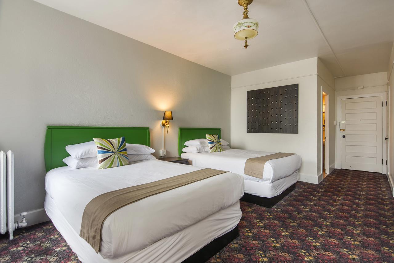 Moore Hotel - thumb 9