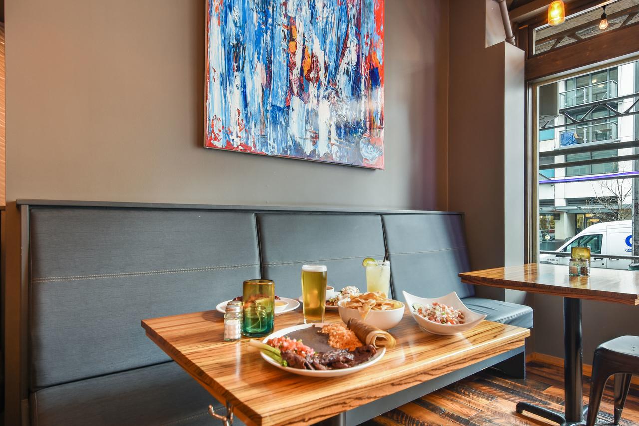 Moore Hotel - thumb 14