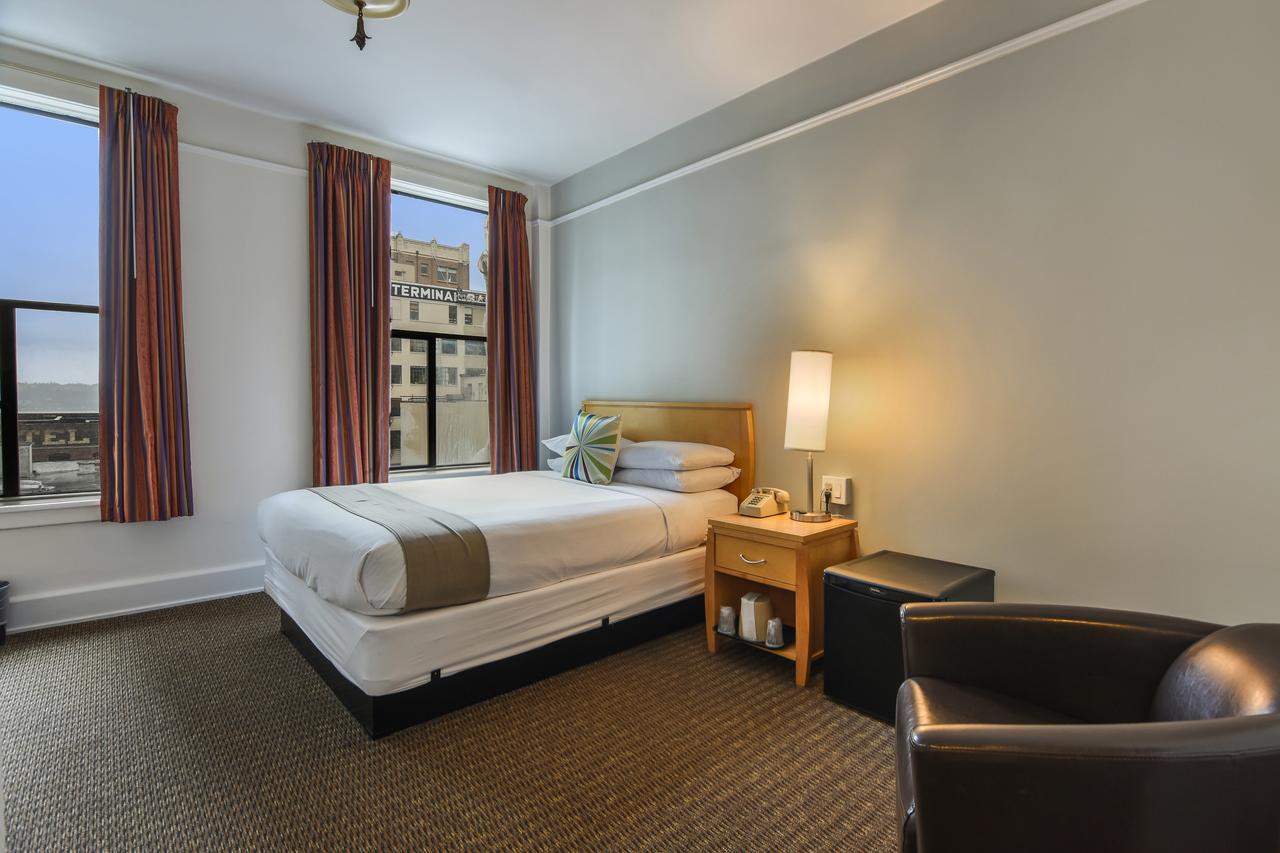 Moore Hotel - thumb 19