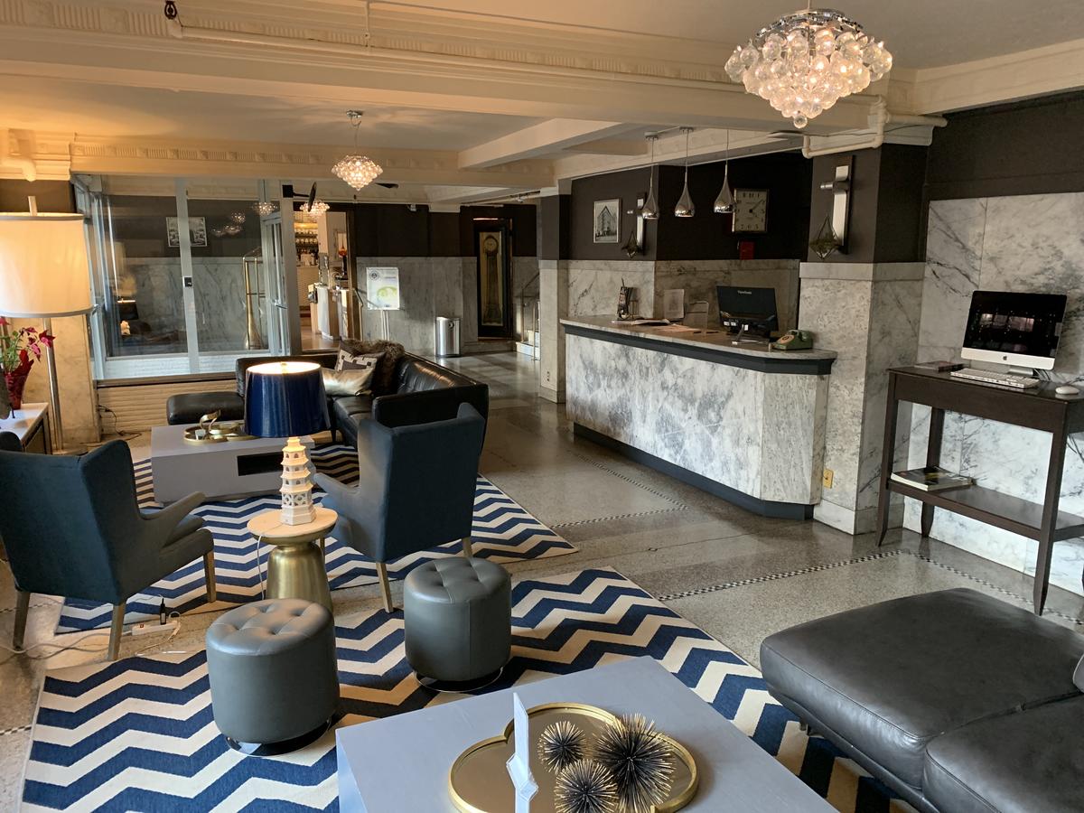 Moore Hotel - thumb 44