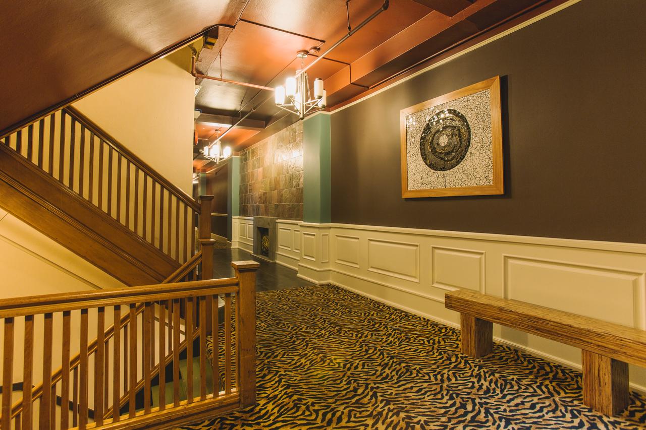 Moore Hotel - thumb 39