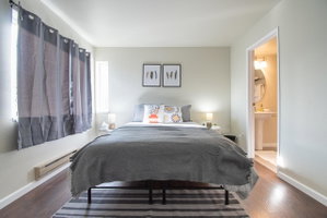 Cozy 2BR Oasis In Capitol Hill W Balcony