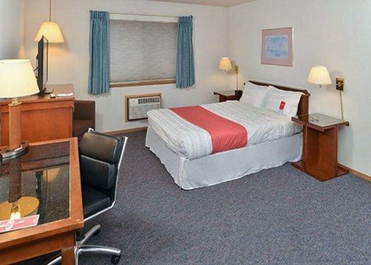 Econo Lodge Tacoma Mall - thumb 5