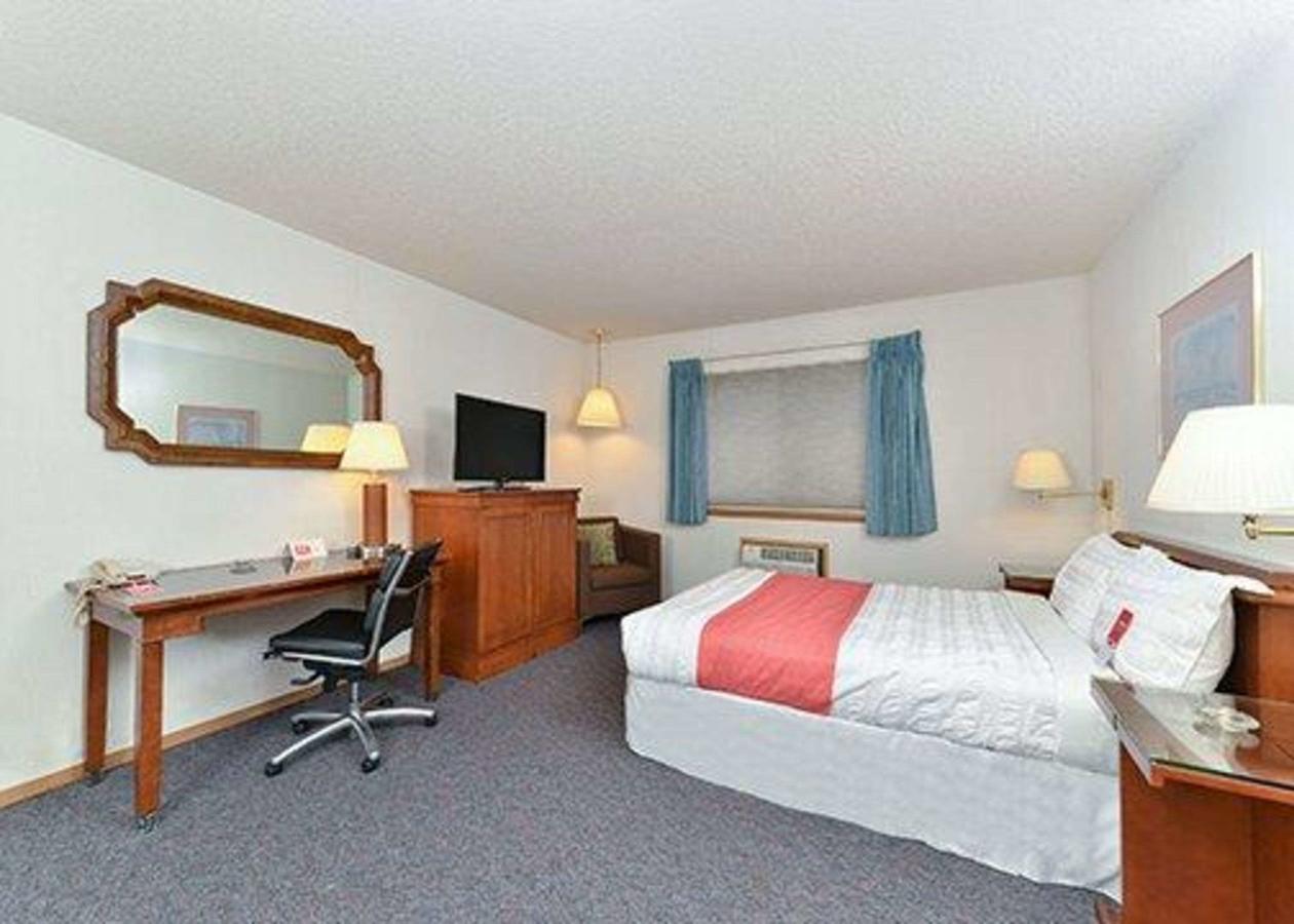 Econo Lodge Tacoma Mall - thumb 6