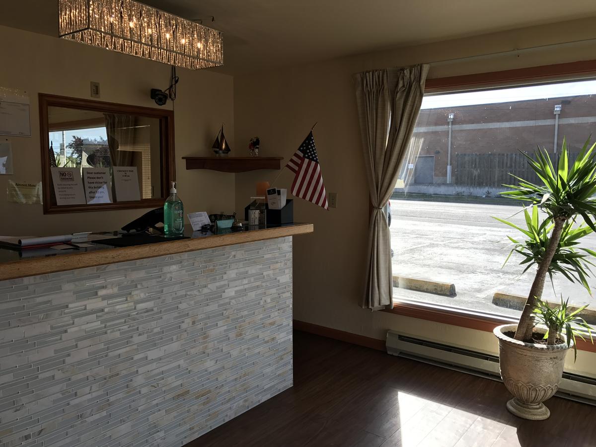 Aircrest Motel - thumb 44