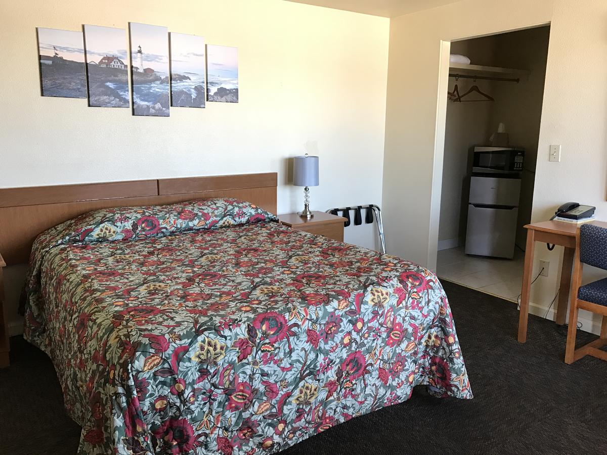 Aircrest Motel - thumb 31