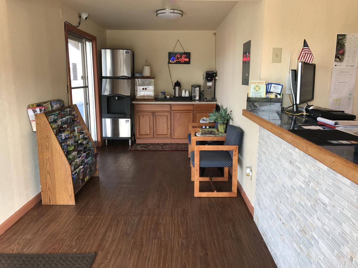 Aircrest Motel - thumb 27