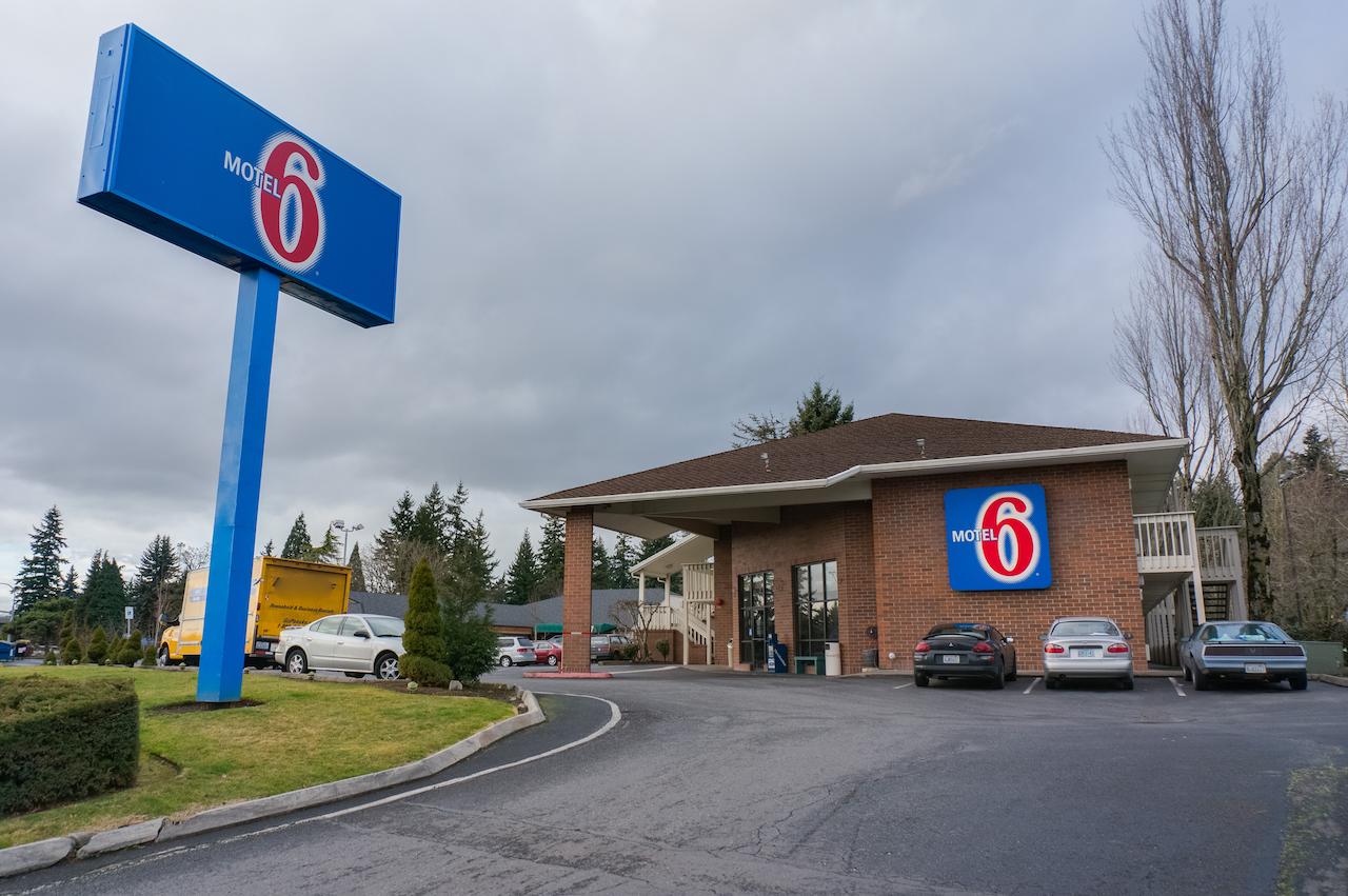 Motel 6 Vancouver - thumb 1