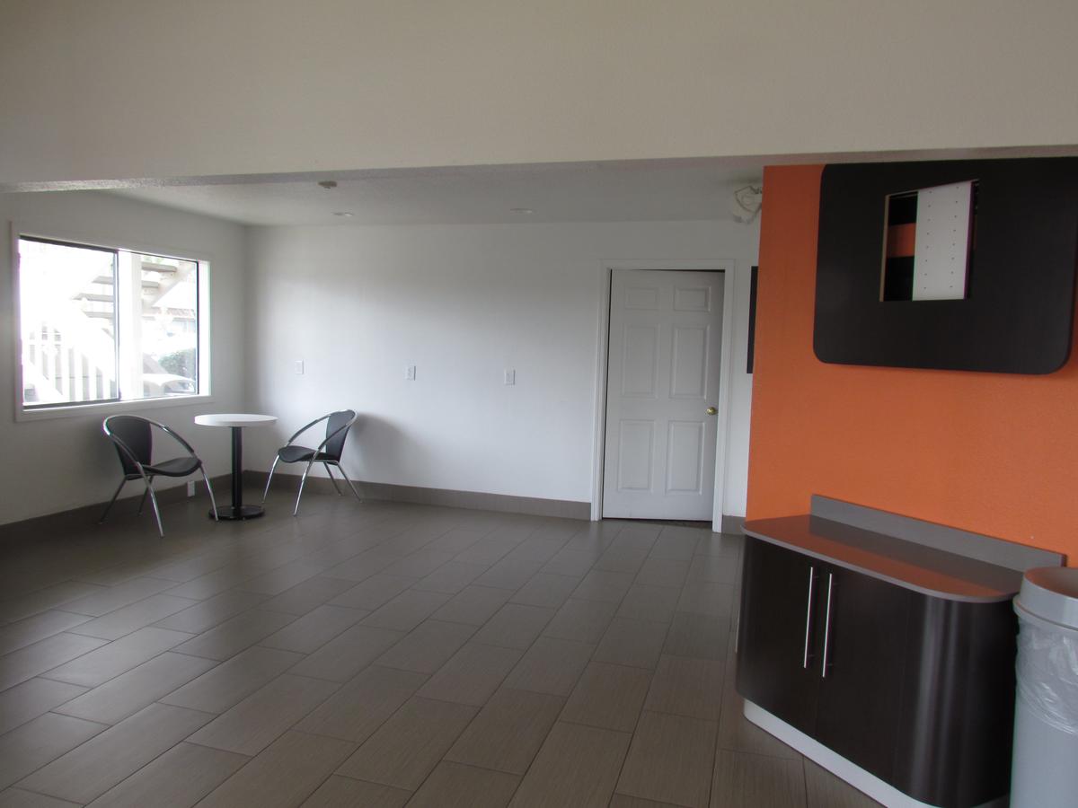 Motel 6 Vancouver - thumb 9