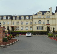 Manresa Castle - Accommodation Seattle