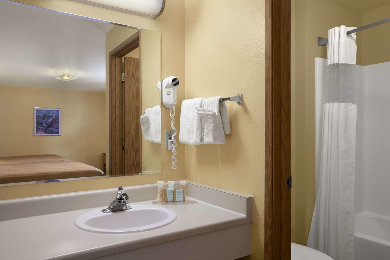 Travelodge By Wyndham Wenatchee - thumb 25