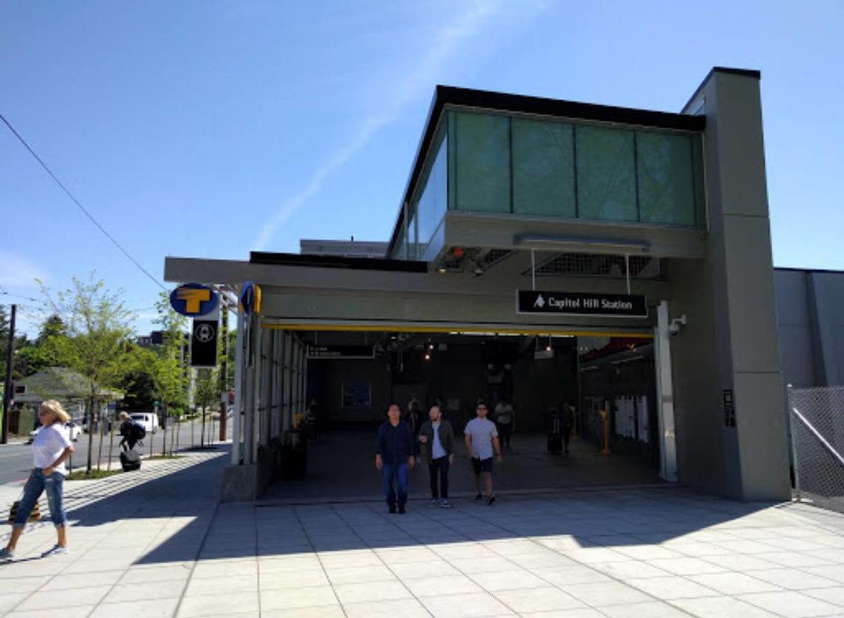 A-Center Of Capital Hill- Sleep 2 - thumb 2