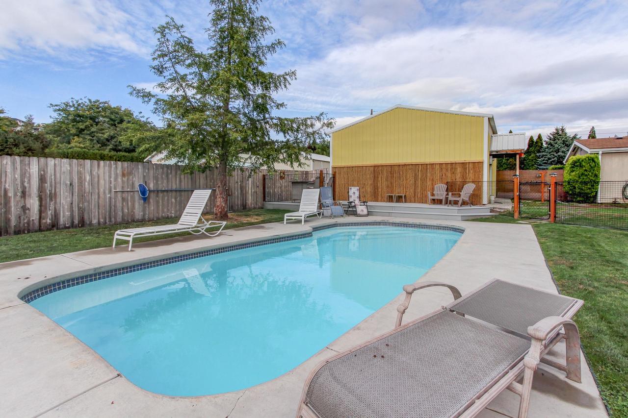 Sonny's Pool House - thumb 43
