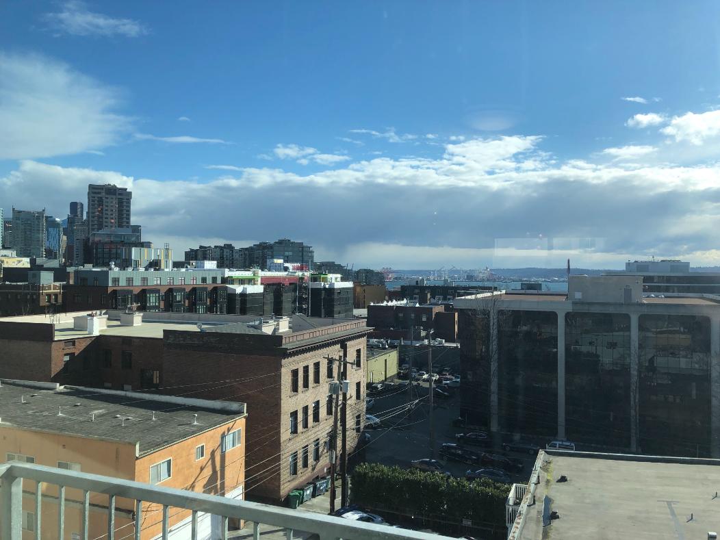 The View By Modern Fox Rentals - thumb 5