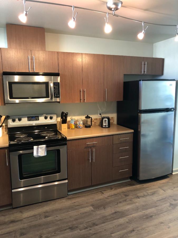 The View By Modern Fox Rentals - thumb 4