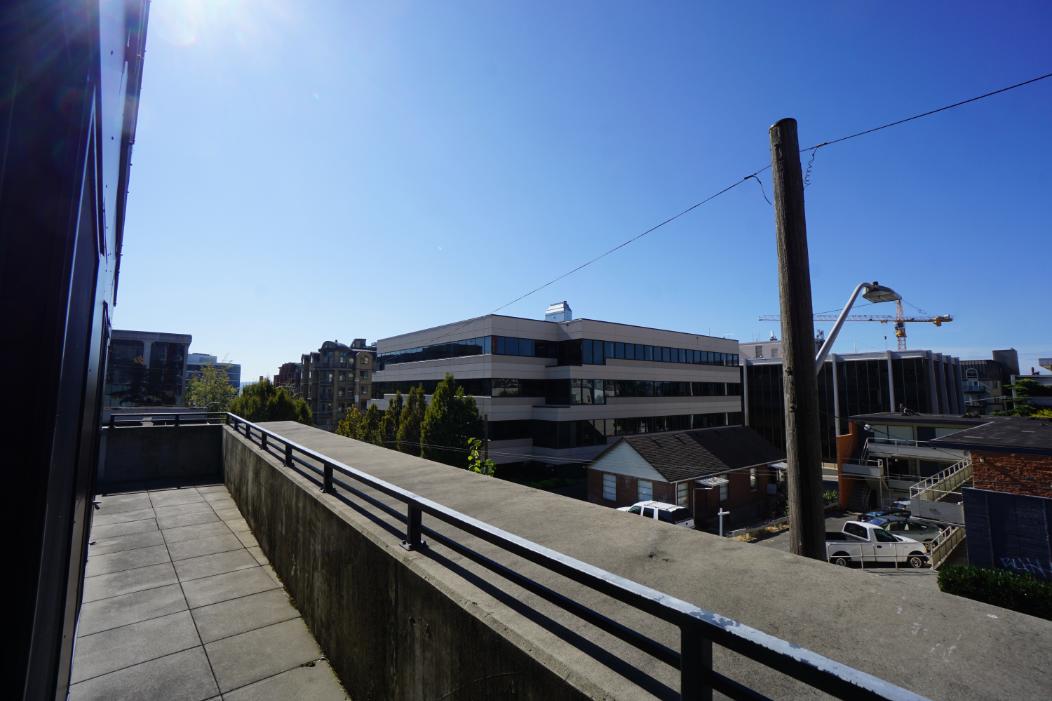 The View By Modern Fox Rentals - thumb 6