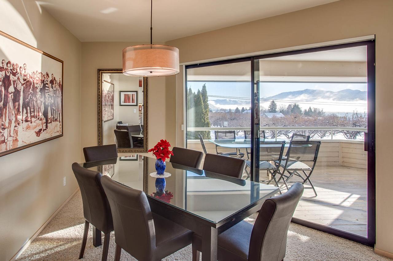Wapato Point Halmalka Condo 508A - thumb 10