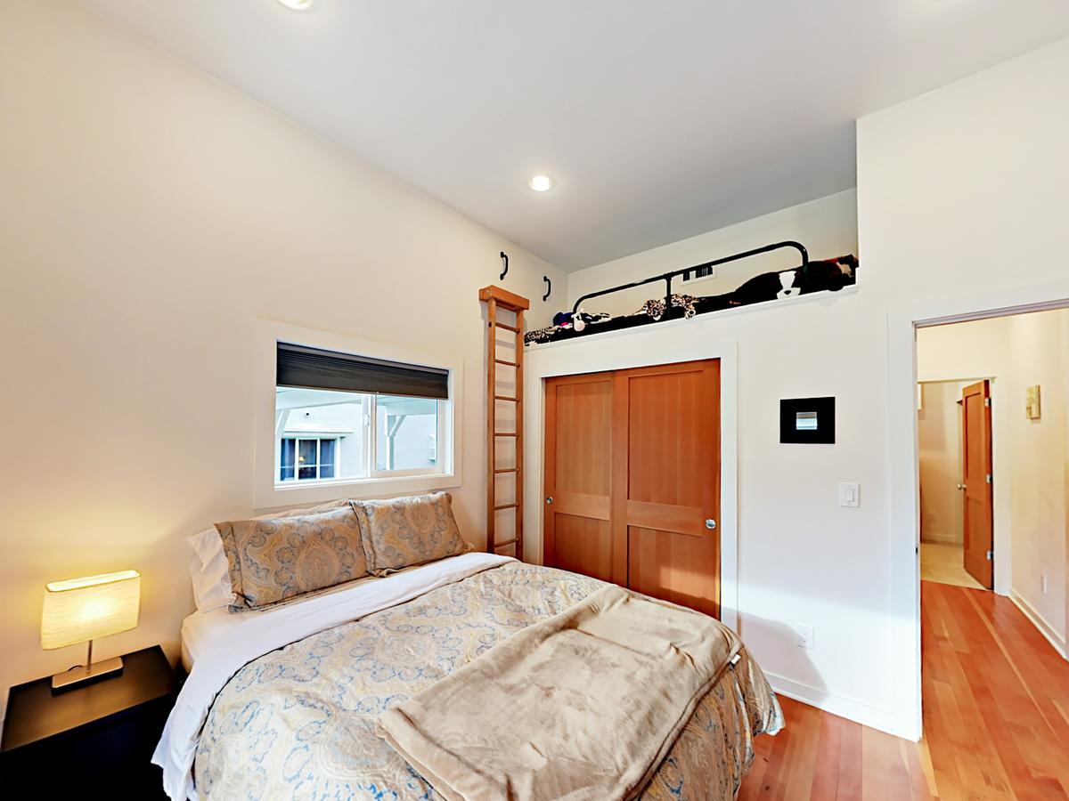 3528 SW 98th Street Home - thumb 3