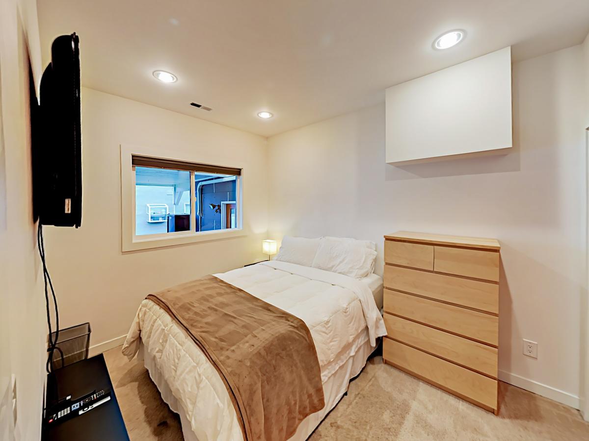 3528 SW 98th Street Home - thumb 10