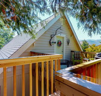 The Hideaway in Manson - Accommodation Seattle
