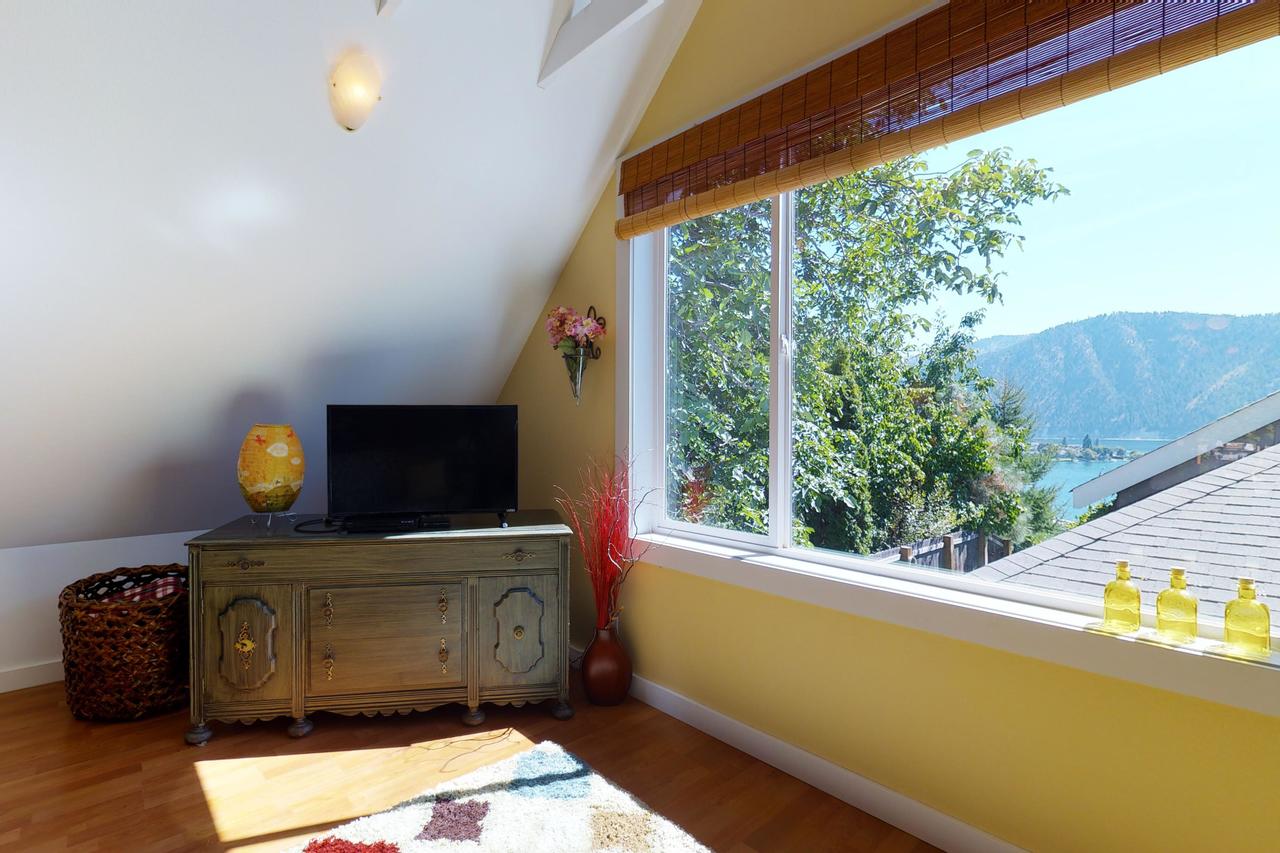 The Hideaway In Manson - thumb 17