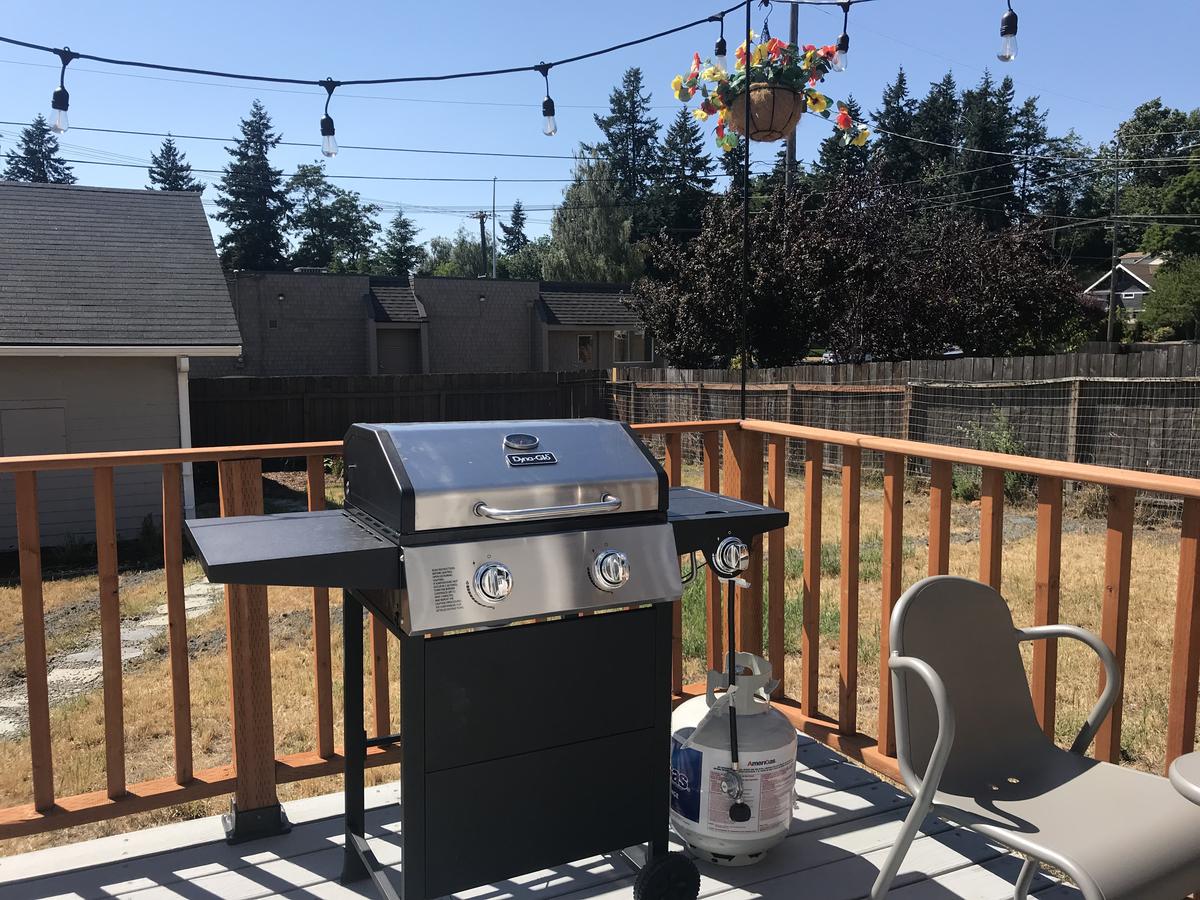 Cozy Home Close To Downtown Tacoma - thumb 1