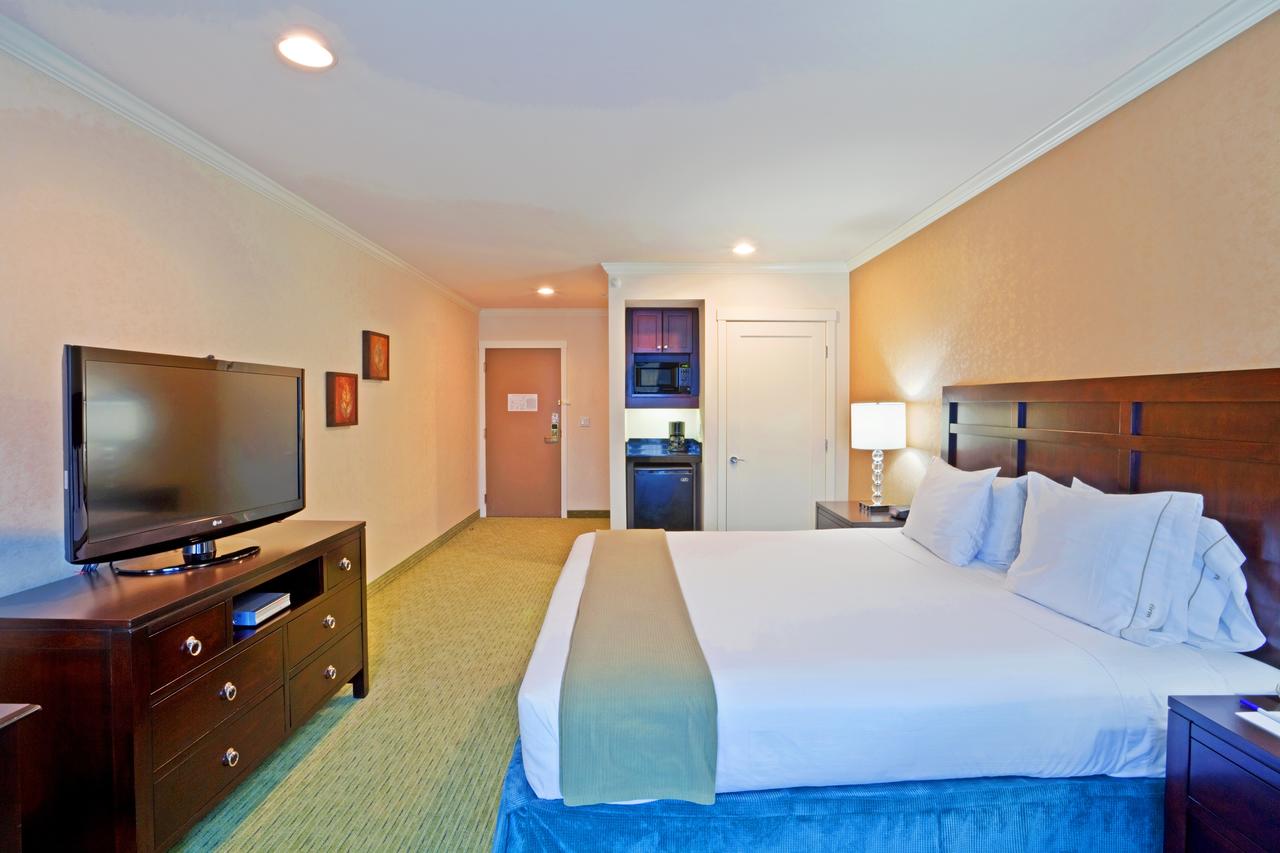Holiday Inn Express Puyallup - thumb 20